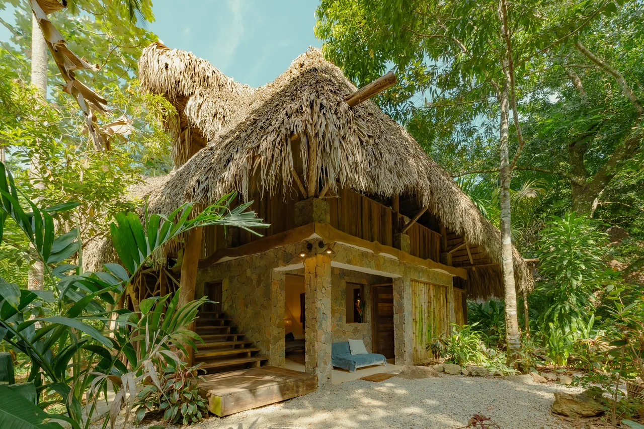 Hotel el valle lodge samana room four and five 8