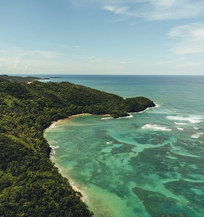 Fly-to-dominican-republic